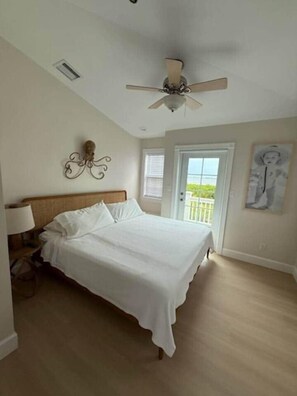 2 bedrooms, iron/ironing board, WiFi, bed sheets - 106- Newly Renovated House with Oceanview and Pool (Cudjoe Key)