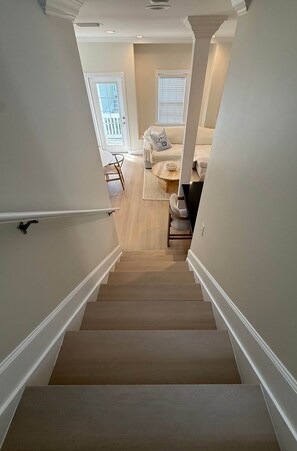 Interior - 105 - Newly renovated house Oceanside  and Pool (Cudjoe Key)