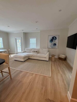 TV - 103- Newly Renovated House with Oceanview and Pool (Cudjoe Key)