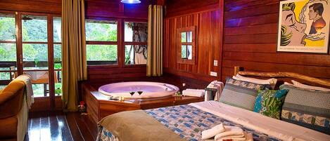 Özel spa küveti