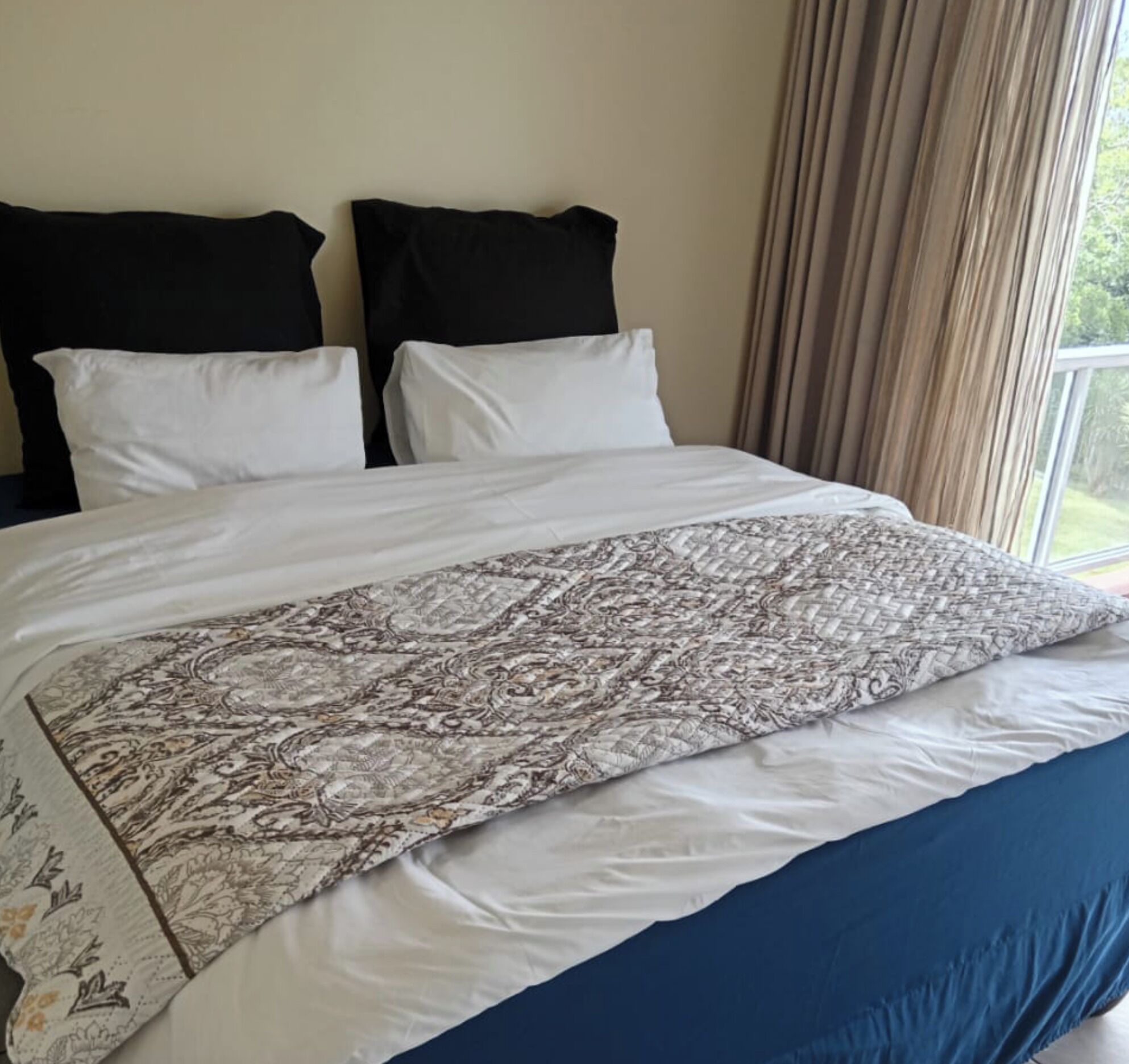 3 chambres, accès Internet, draps fournis