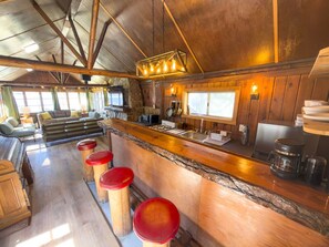 Interior - Boat Dock - Lake Front - Dog Friendly - Sleeps 12 (Bass Lake)
