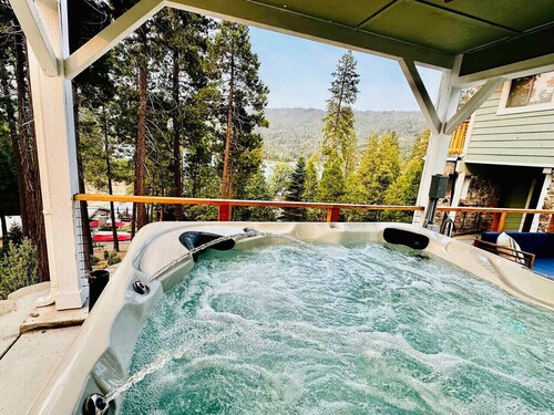Lakeview Haven - Boat Slip - Hot Tub - Sleeps 16
