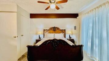 3 sovrum, strykjärn/strykbräda, wi-fi och sängkläder