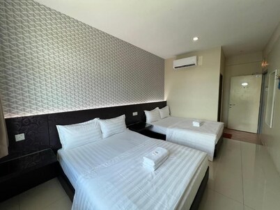 Pekan Auto City Budget Hotel