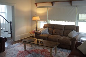 Smart TV, video library