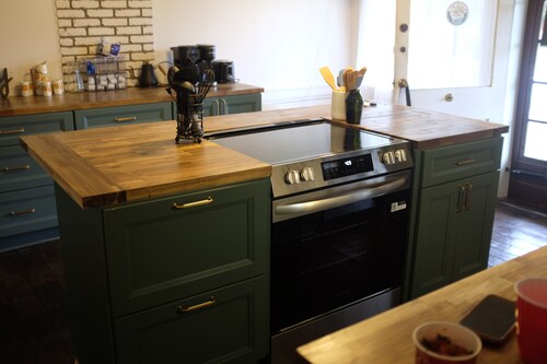 4-bedroom farmhouse in charming Lancaster with beautiful views.