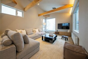 Flat-screen TV - Chihiro Niseko (Kutchan)