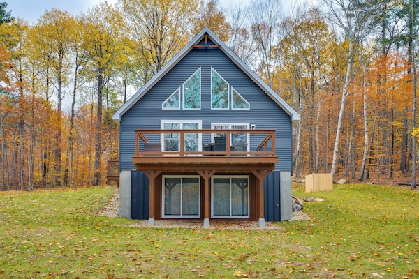 Campton Vacation Rental | 3BR | 3BA | 1,400 Sq Ft | 5 Steps to Enter