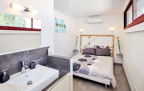 2 chambres, fer et planche à repasser, Wi-Fi gratuit