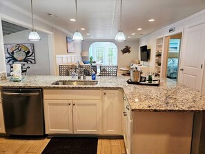 Fridge, microwave, oven, stovetop - Inlet Pair-A-Dice | By the Marsh | Walkable Stay (Murrells Inlet)