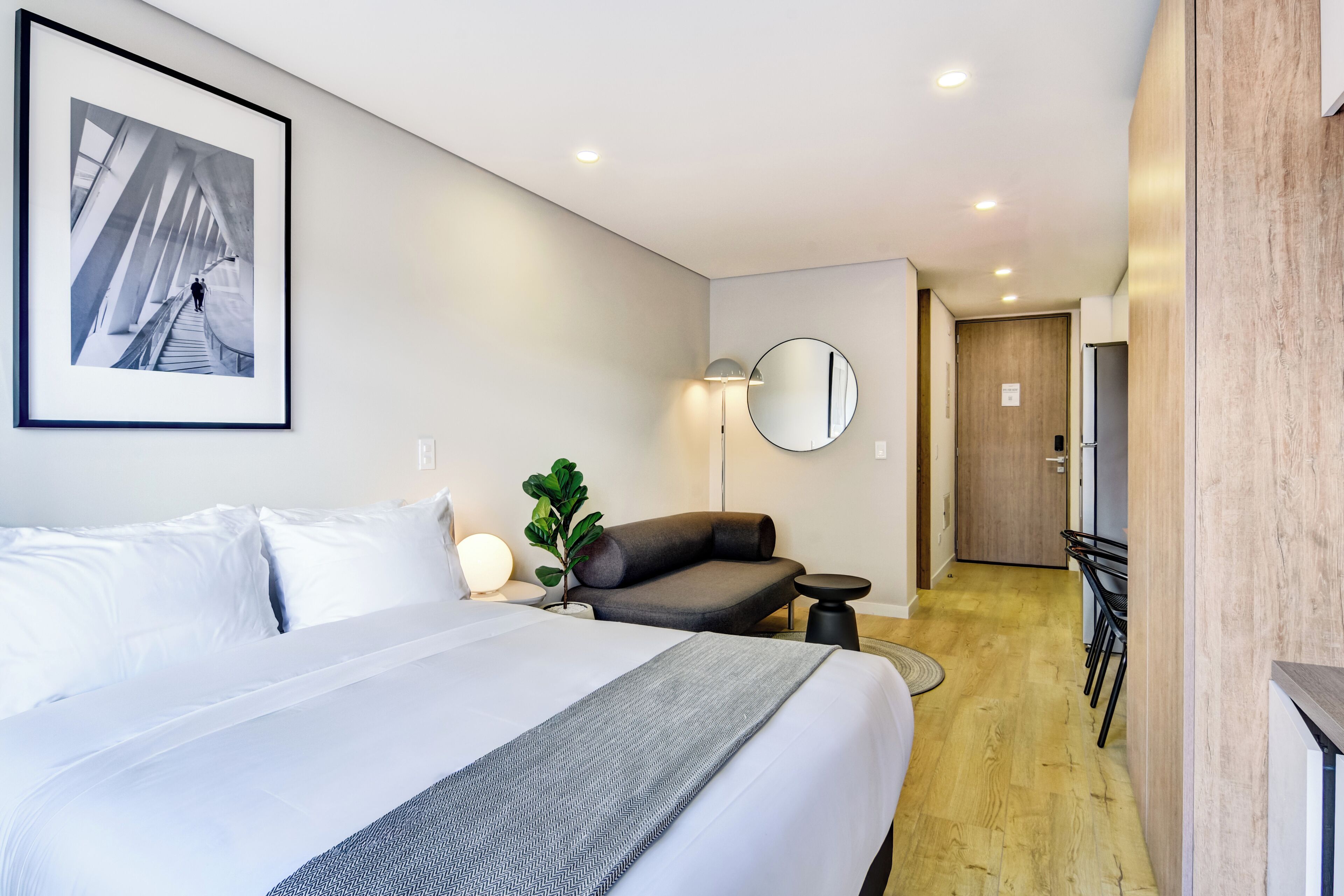 Strykjärn/strykbräda, gratis wi-fi och sängkläder