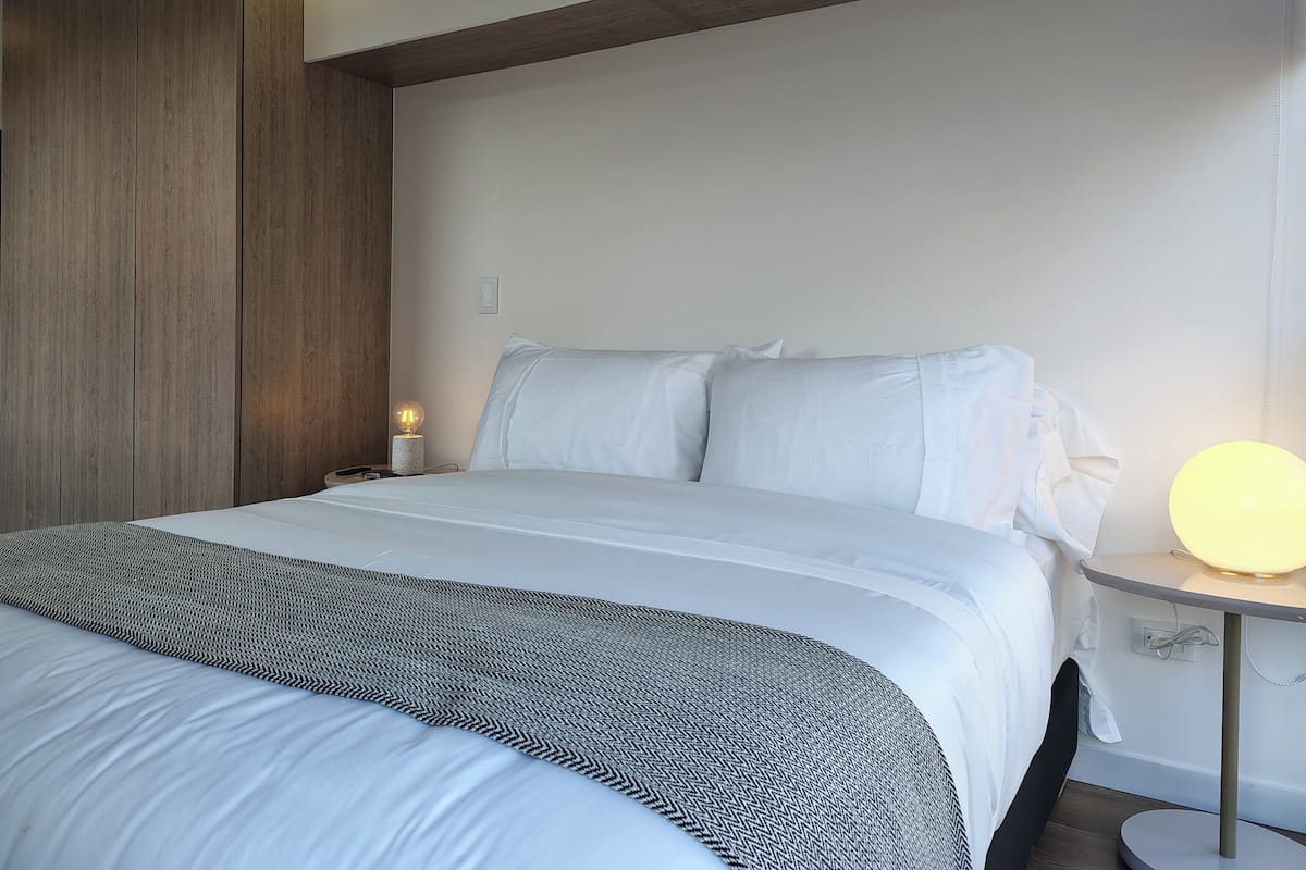 Apartment (717) | Iron/ironing board, free WiFi, bed sheets