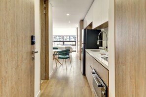 Individually decorated, individually furnished, iron/ironing board - Haus by Wynwood House (Bogotá)