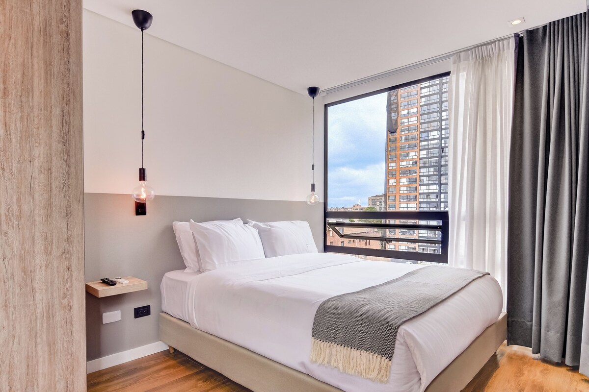 Loft (708) | Iron/ironing board, free WiFi, individually decorated