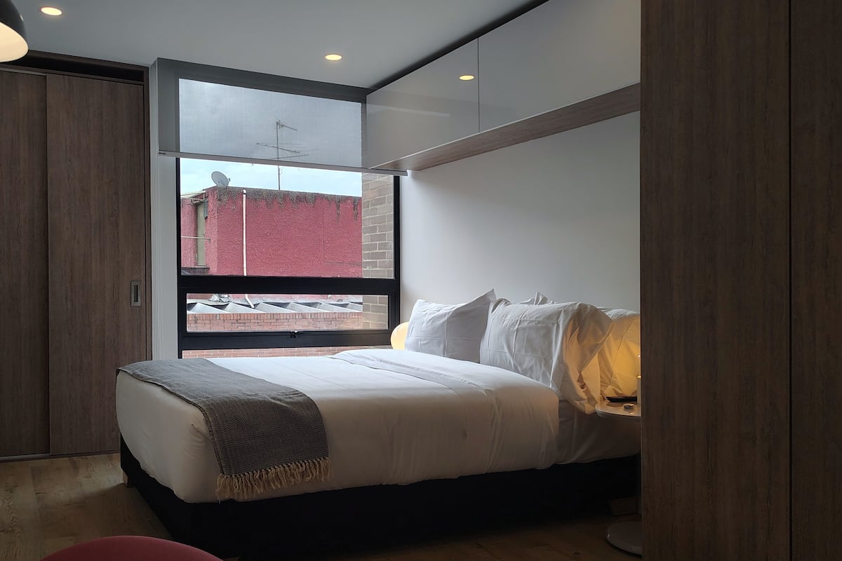 Apartment (716) | Iron/ironing board, free WiFi, bed sheets