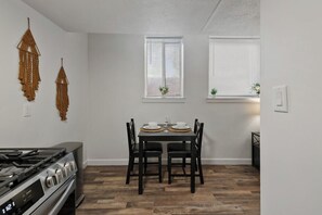 Dining - Prime Location Midtown Omaha #11 (Omaha)