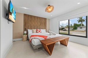 Schreibtisch, Bügeleisen/Bügelbrett, WLAN, Bettwäsche