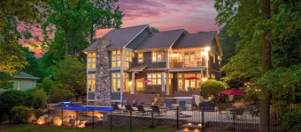 Boathouse Cove By SoCharm | Pool Hot Tub |Beach | Fire Pit | Kayak & SUP |Dock