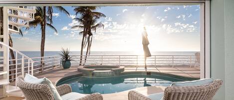 Et oppvarmet basseng