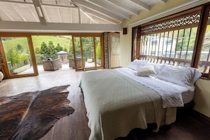 6 bedrooms, WiFi - Sahara Lodge: Nature, Design & Arabian Horses (El retiro)