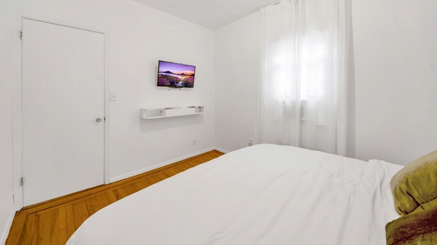 Spacious 3BR Luxe Escape near NYC