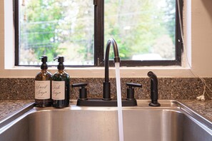 Interior - The Firepit Townhome (Lynnwood)