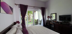 Bungalow | Een bureau, gratis wifi