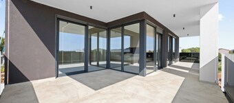 Villa Vista for up to 45 people in Medulin by Istrabook