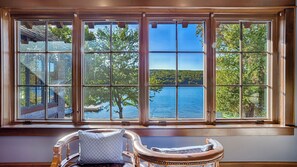 Interior - Good Times: Exquisite Lakefront Estate! (Penn Yan)