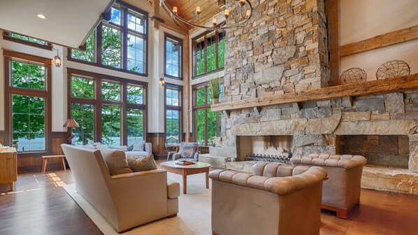 Interior - Good Times: Exquisite Lakefront Estate! (Penn Yan)