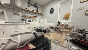 Unclassified image, 4 of 42, button - Stylish Retreat with Fire Pit Near Casinos (Atlantic City)