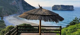 The Refuge of Andrin | Sea and Mountain - Llanes