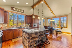 Fridge, microwave, oven, stovetop - Ravenswood- Lake views- downtown greystone with air conditioning (McCall)