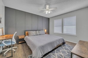 Desk, WiFi, bed sheets - Cozy Retreat Round Rock|Near Dell|Kalahari|Family (Round Rock)