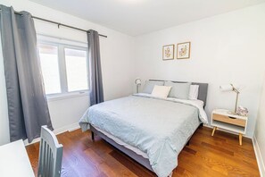 熨斗/熨衣板、上网接入、床单