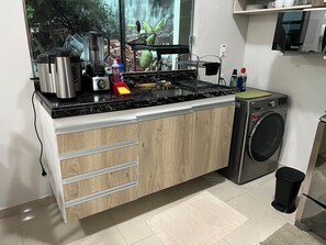 Micro-ondas, fogão, cooktop
