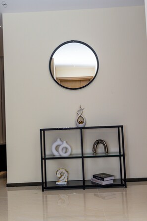 Interior - ‎🌆 Luxury 2-Bedroom Apartment – GTC, Westlands (Stunning City Views) UN-ZONE (Nairobi)