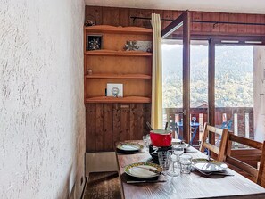 Dining - Les Grets by Interhome (Saint Gervais)