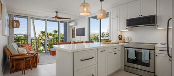 Modern Coastal Retreat with Ocean Views and Beach Access – Puako Beach Drive #310