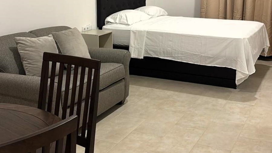 Joli Beach House - Grand Santa Maria Apartment With Breathtaking Views