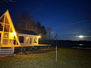 Exterior - Lakeside A-frame Cottage (Clare)