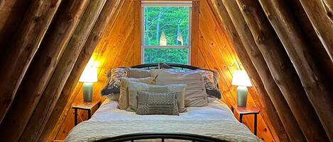 3 عدّة غرف نوم وواي فاي وملاءات أسرّة