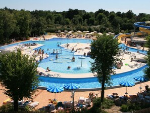 Pool - Lovely apartment in villa for 6 people with pool, A/C, WIFI and terrace (Grado)