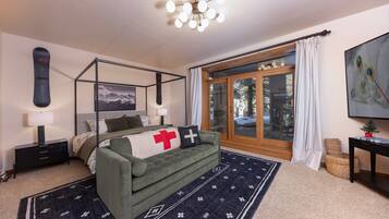 書桌、熨斗/熨衫板、可攜式嬰兒床、免費 Wi-Fi