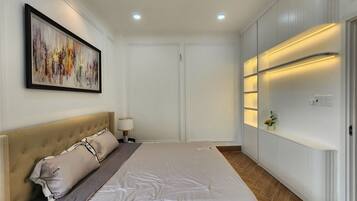 Habitación estándar, vista a la ciudad | Wifi gratis