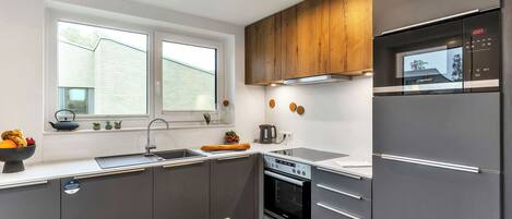 Fridge, microwave, oven, dishwasher