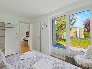 Internet - Seeufer Lodge by Interhome (Lembruch)