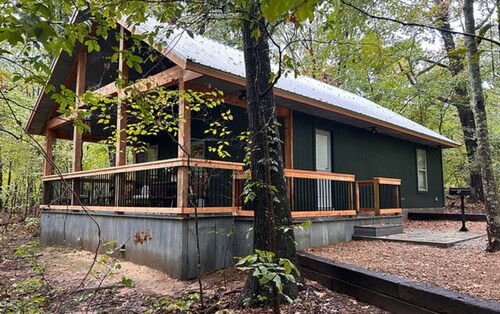 The Owl's Echo Cabin
