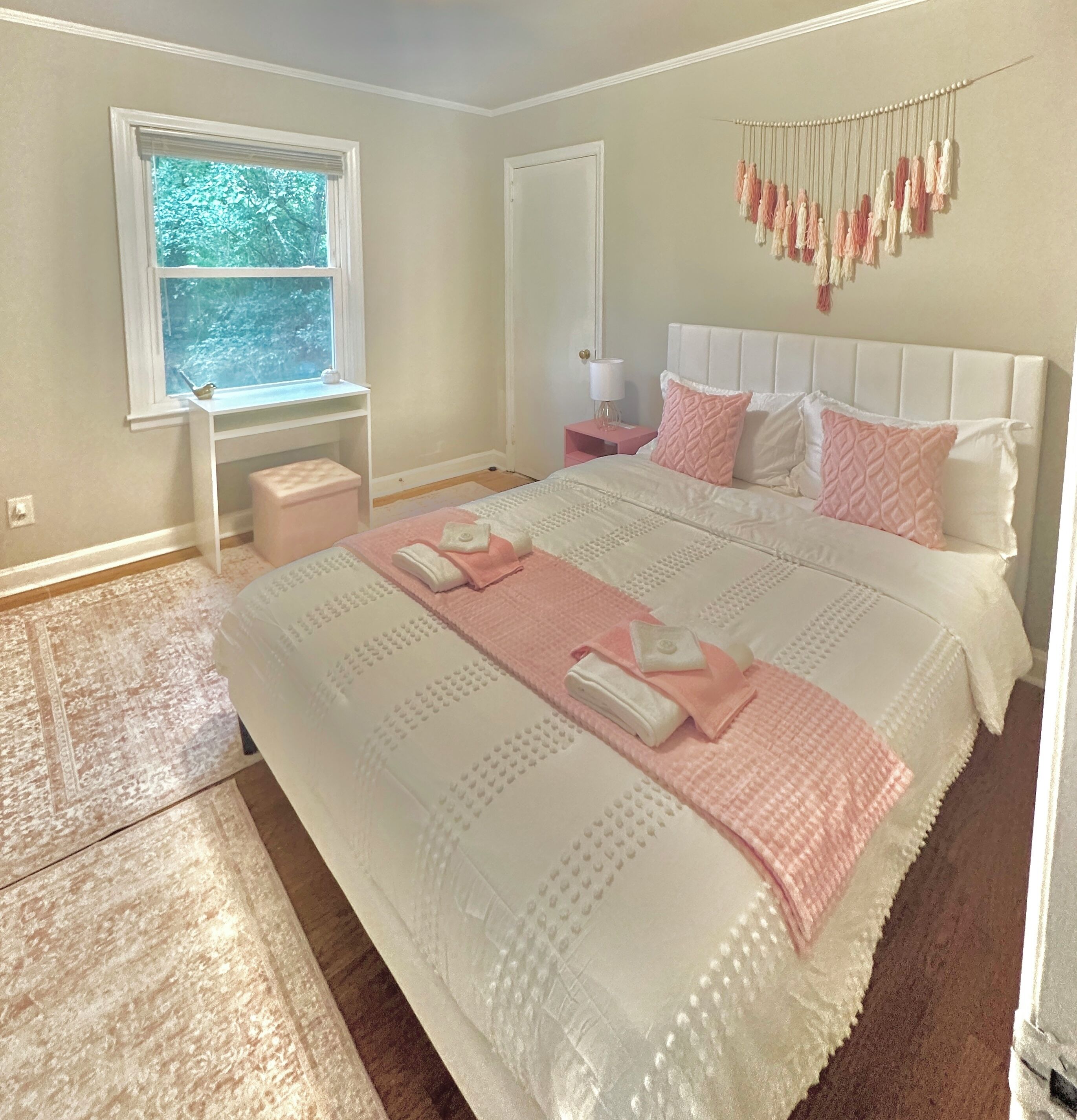 3 habitaciones, tabla de planchar con plancha y wifi 